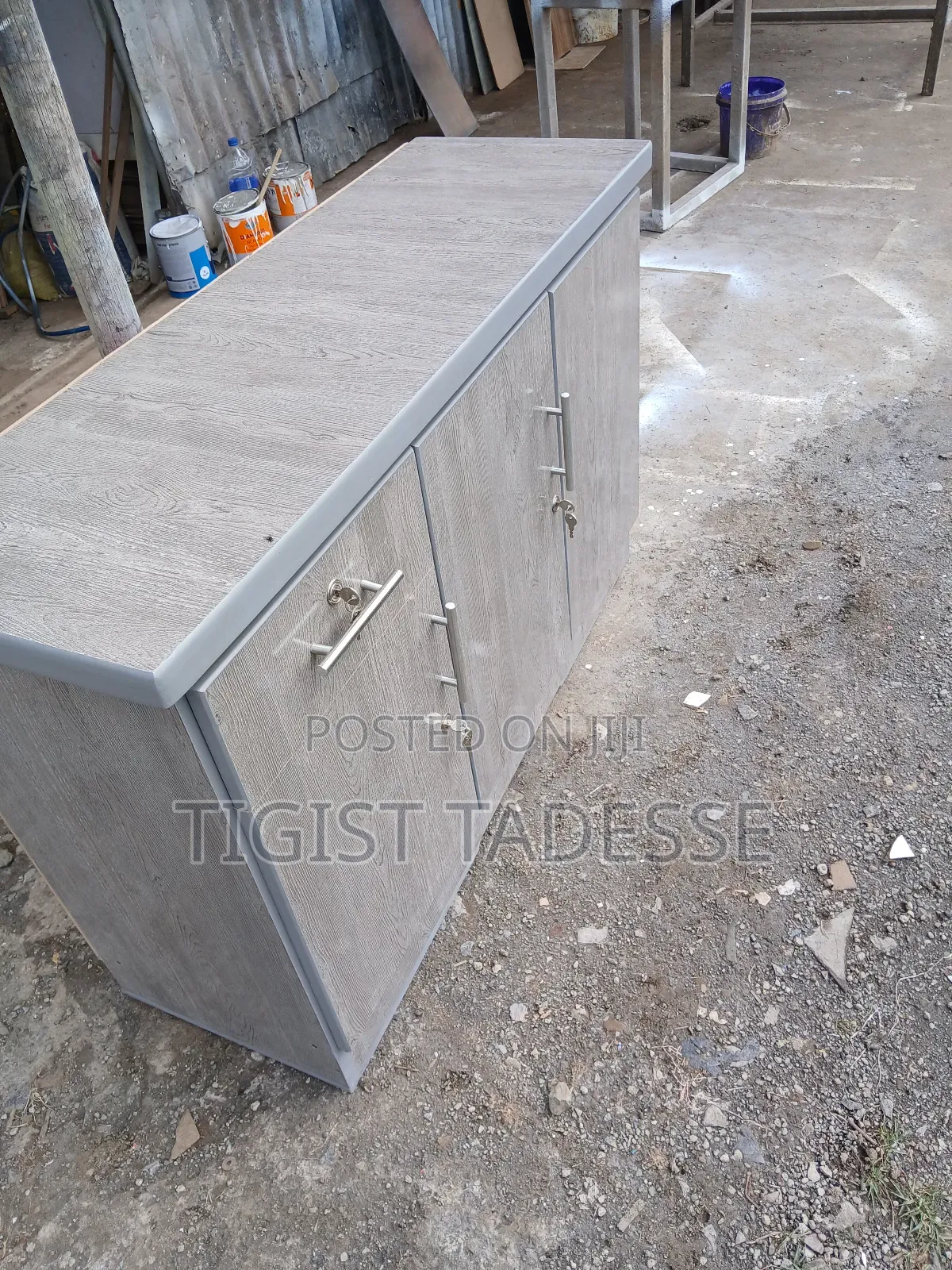 Kitchen ብፌ 120cm በፈለጉት ቀለም ማዘዝ ይችላሉ