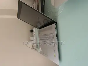 Laptop HP Envy 17 8GB Intel Core I7 SSD 1T