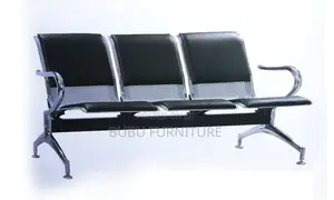 Three Seater ባለ ሶስት መቀመጫ ሌዘር የለበሰ