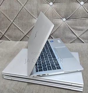 Photo - New Laptop HP EliteBook 840 G8 16GB Intel Core I7 SSD 512GB