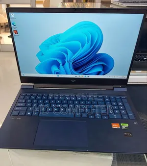 New Laptop HP Victus 16 16GB AMD Ryzen 7 SSD 1T