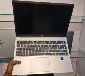 Photo - New Laptop HP Stream Notebook 16GB Intel Core I5 SSD 512GB