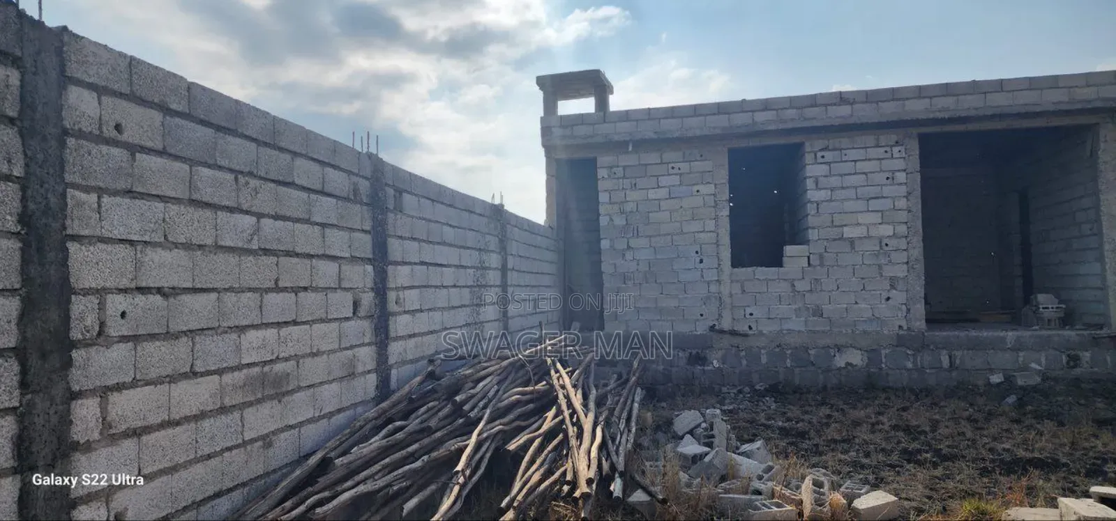 5bdrm Villa in Tafo, Yeka for sale