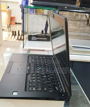 New Laptop Dell Latitude 5490 8GB Intel Core I7 SSD 256GB