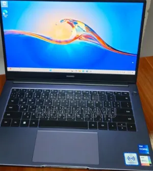 New Laptop Huawei Matebook D 15 8GB Intel Core I5 SSD 512GB