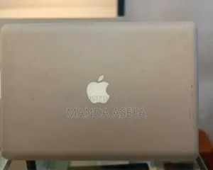 Photo - Laptop Apple MacBook Pro 2011 4GB Intel Core I5 HDD 320GB