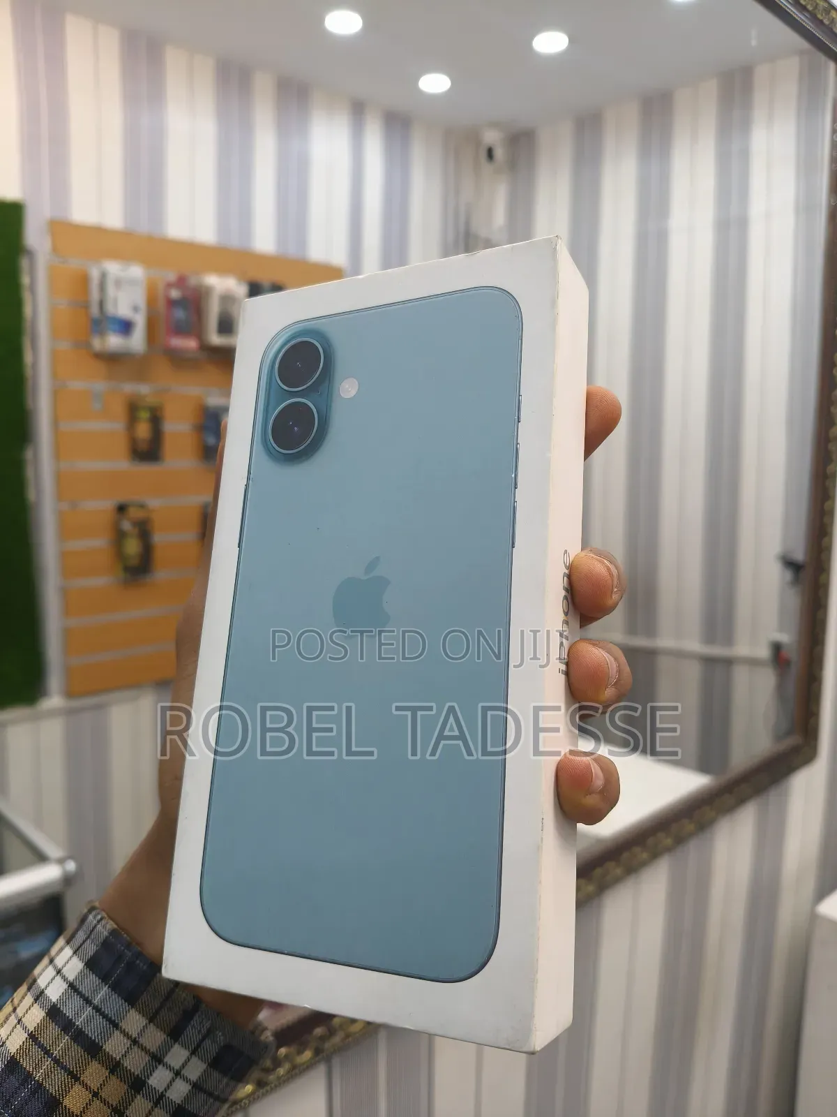 New Apple iPhone 16 Plus 128 GB