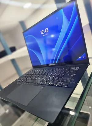 New Laptop Asus ProArt PX13 16GB Intel Core I7 SSD 512GB