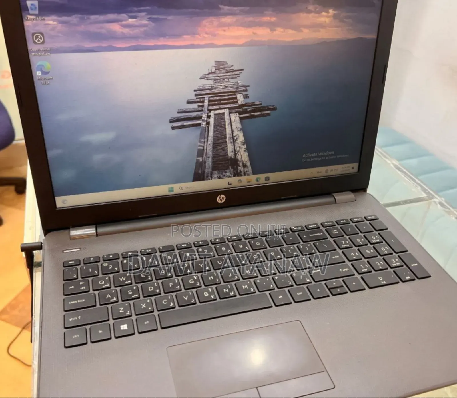 New Laptop HP 8GB AMD HDD 500GB