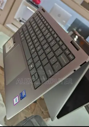 New Laptop HP Envy X360 32GB Intel Core Ultra 7 SSD 1T