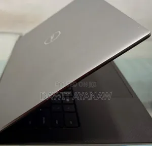 New Laptop Dell Precision 5550 16GB Intel Core I7 SSD 512GB