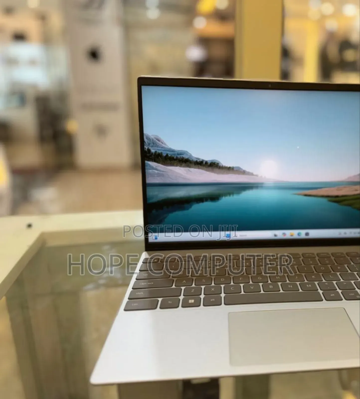 New Laptop Dell Inspiron 13 5368 16GB Intel Core I5 SSD 512GB