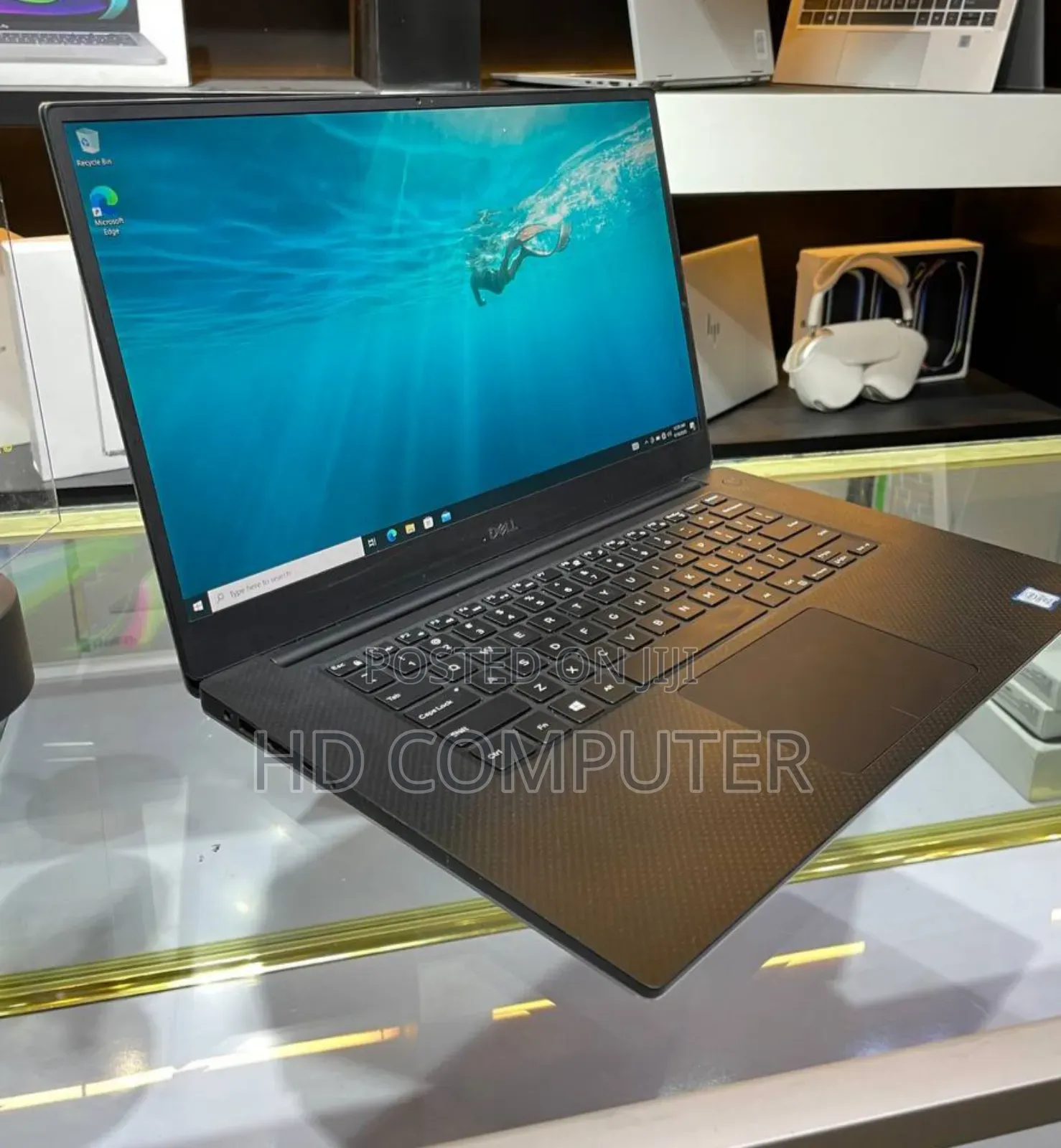 New Laptop Dell Precision 15 7520 16GB Intel Core I7 SSD 512GB