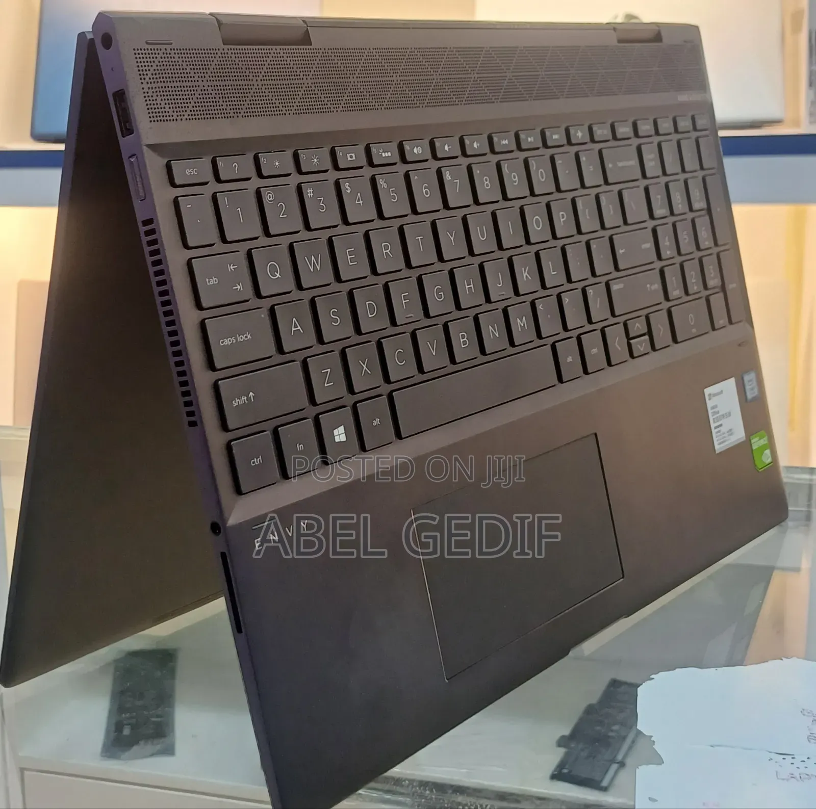 New Laptop HP Envy X360 16GB Intel Core I7 SSD 512GB