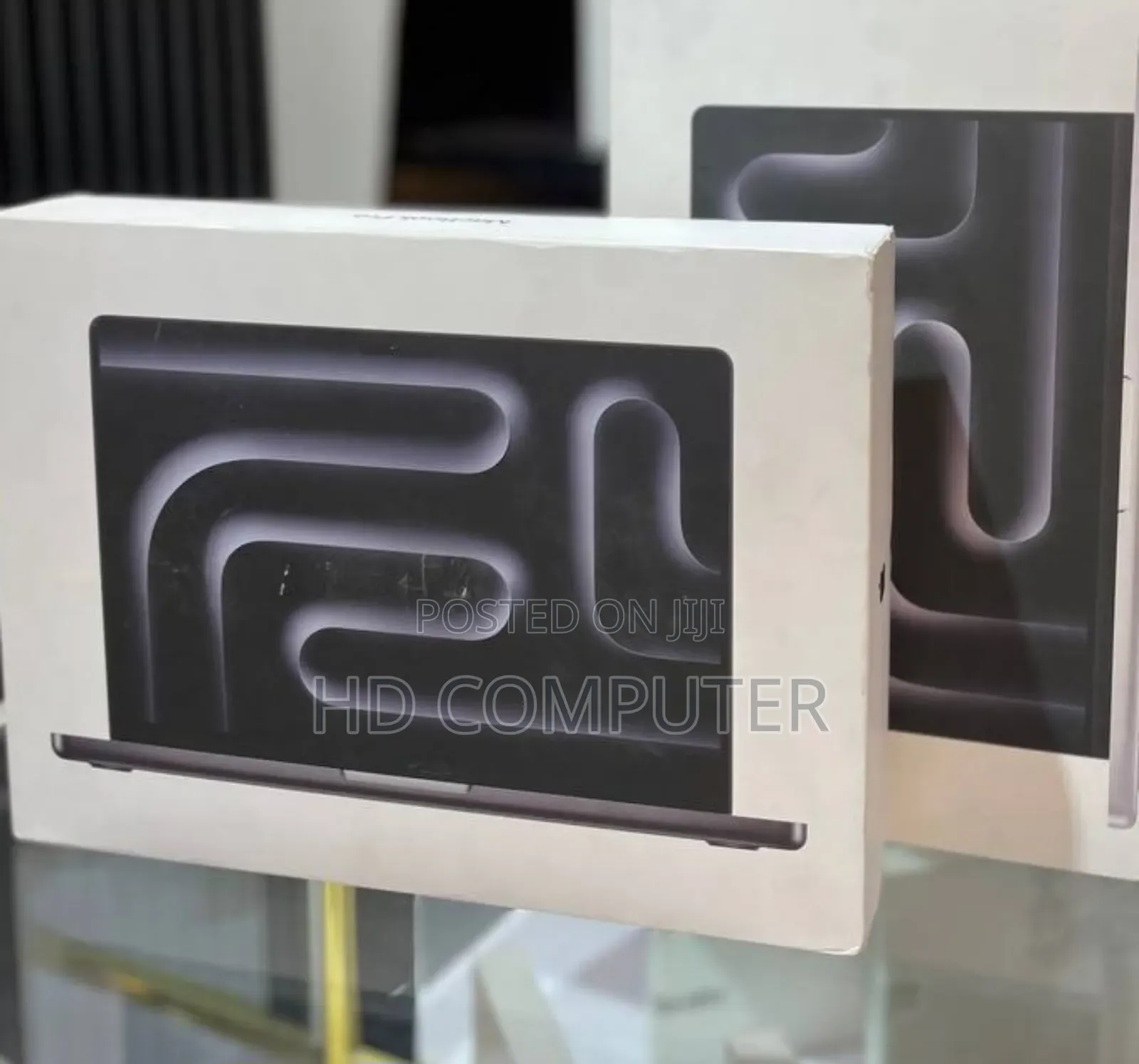 New Apple MacBook Pro 2024 M4 14-Inch 24GB Apple M4 Pro SSD 512GB