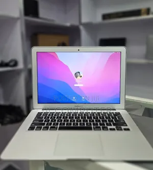 Photo - New Laptop Apple MacBook Air 2017 8GB Intel Core I5 SSD 128GB