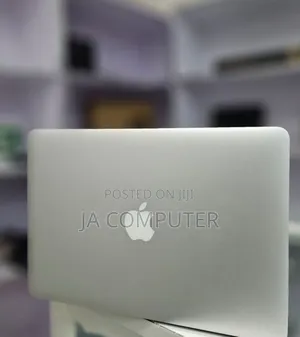 New Laptop Apple MacBook Air 2017 8GB Intel Core I5 SSD 128GB