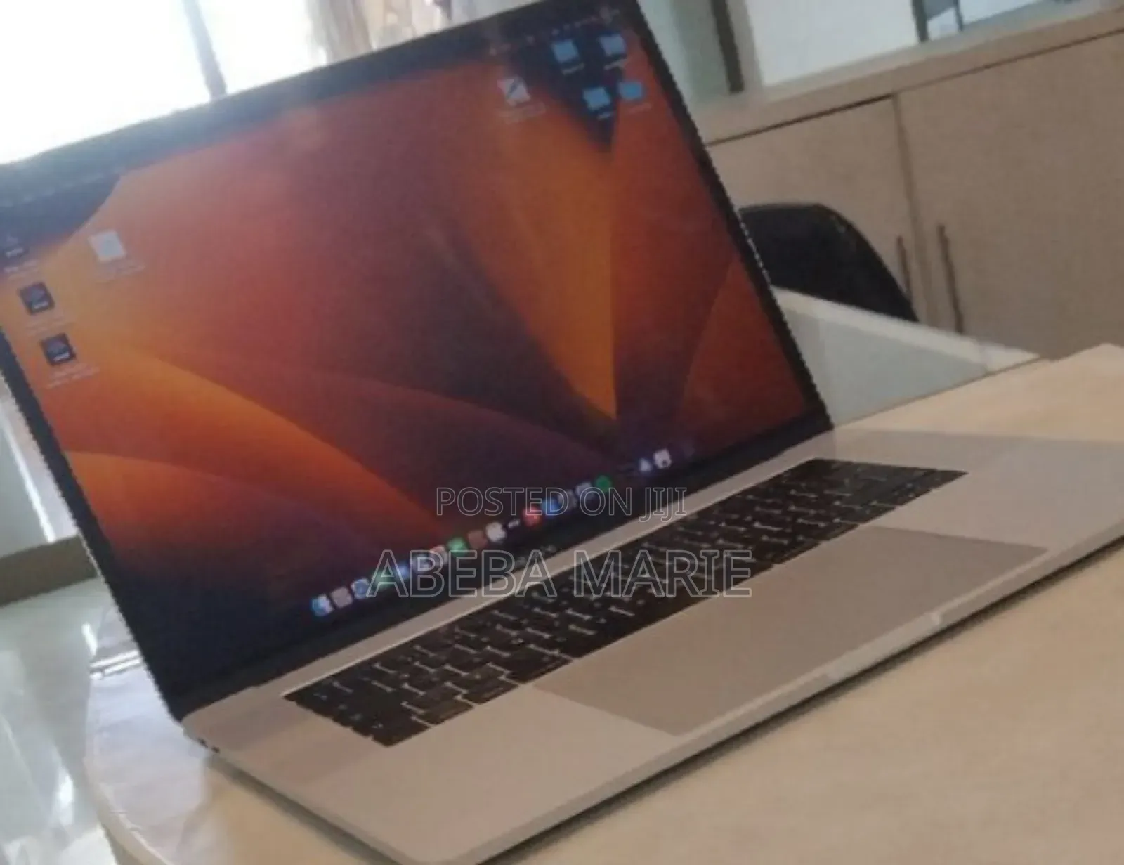 New Laptop Apple MacBook Pro 2017 16GB Intel Core I7 SSD 512GB