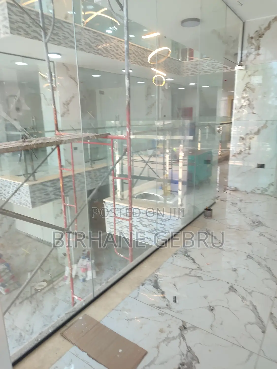 Luxury Apartiment Rent for Show Room