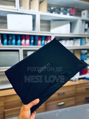 New Laptop HP Omen 16 16GB Intel Core I7 SSD 1T