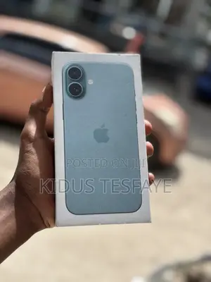 Photo - New Apple iPhone 16 Plus 128 GB Green