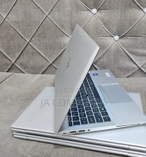 New Laptop HP EliteBook 840 G8 16GB Intel Core I7 SSD 512GB