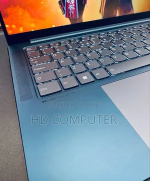 New Laptop Lenovo Yoga 7i 16GB Intel Core I7 SSD 1T