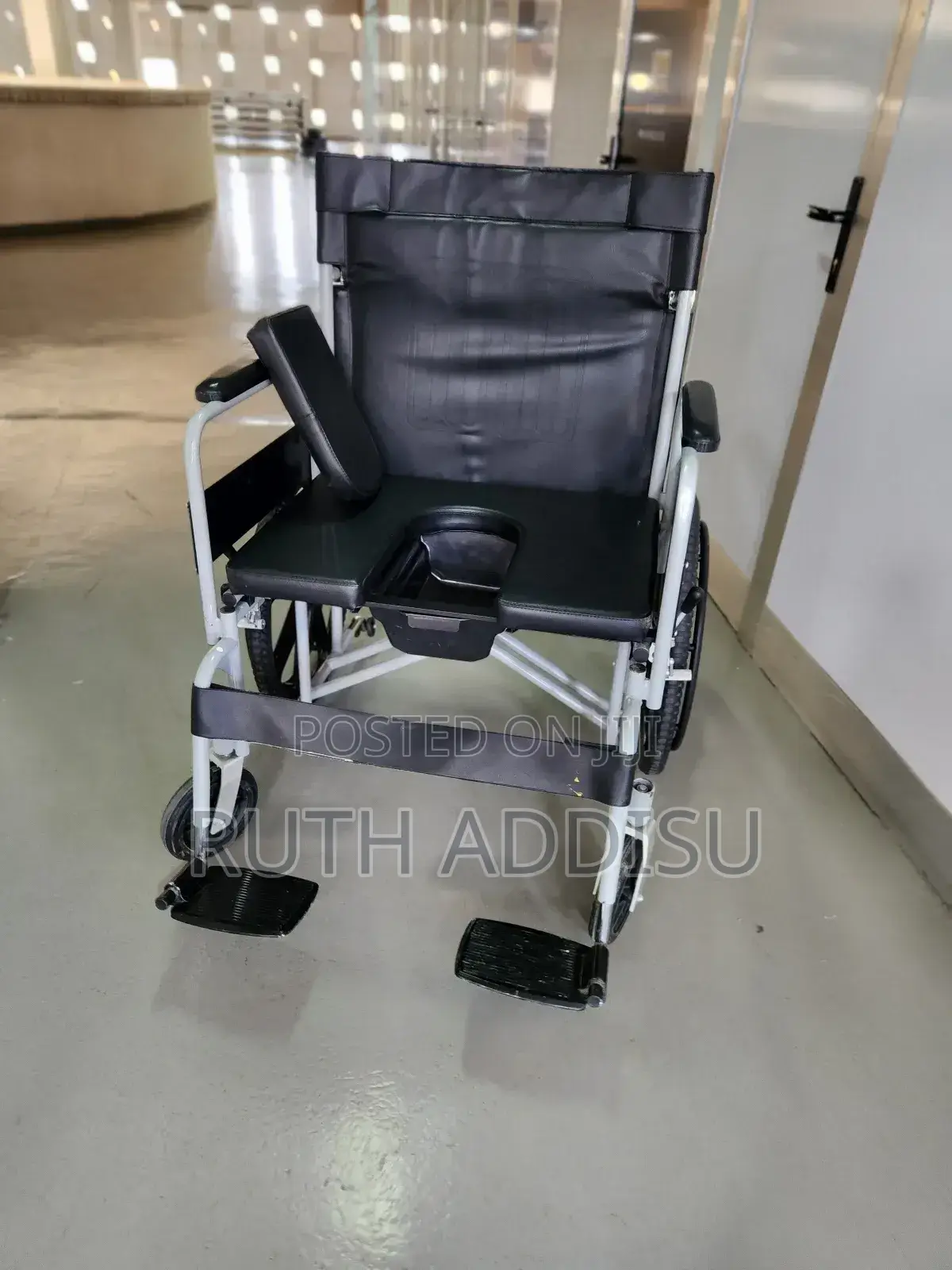 Wheelchair4δwheelchair9εwheelchair4πwheelchair0ωwheelchair