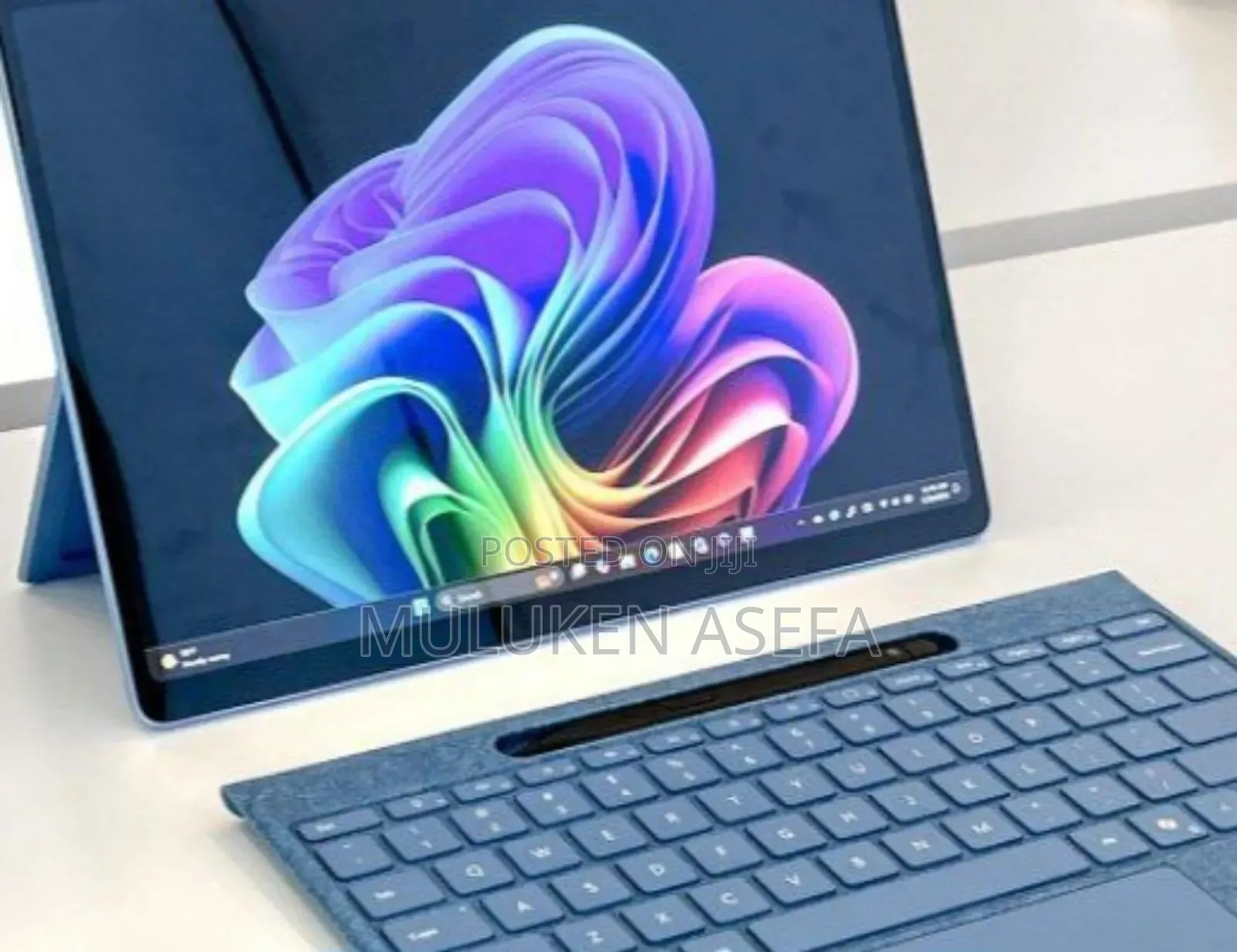 New Microsoft Surface Pro 11th Edition, a Copilot+ PC 16GB SSD 512GB