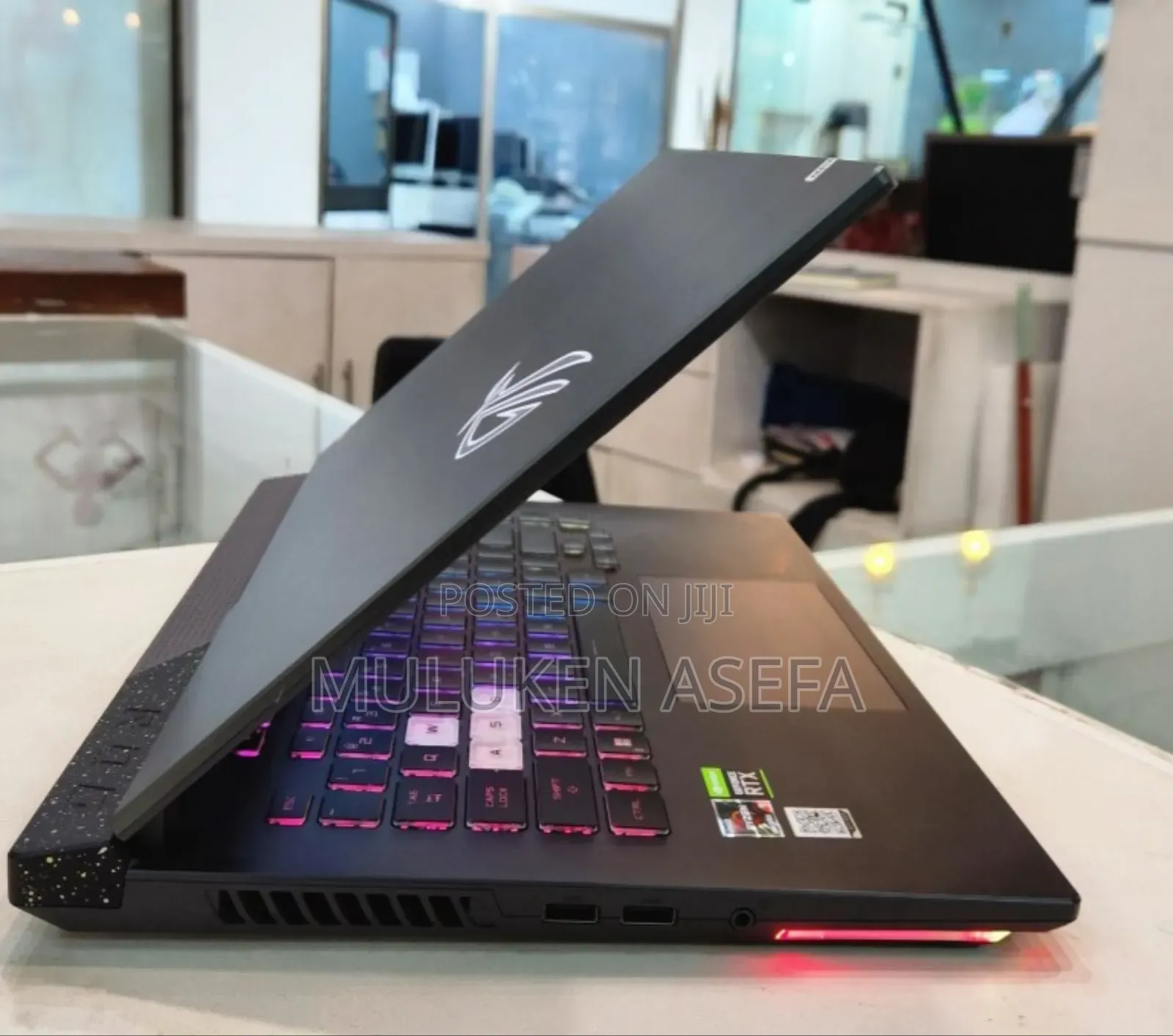 New Laptop Asus ROG Zephyrus (GX501) 16GB AMD Ryzen 9 SSD 512GB