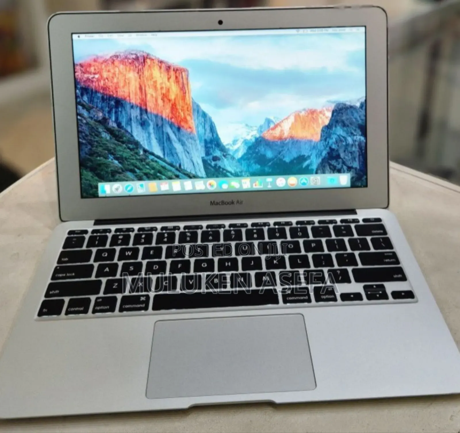 New Laptop Apple MacBook 4GB Intel Core I5 SSD 128GB