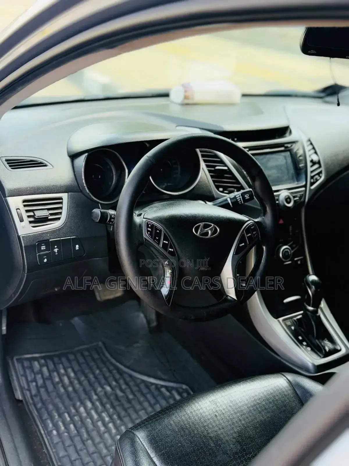 Hyundai Avante 2014 Silver