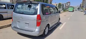 Hyundai Starex 2015 Silver