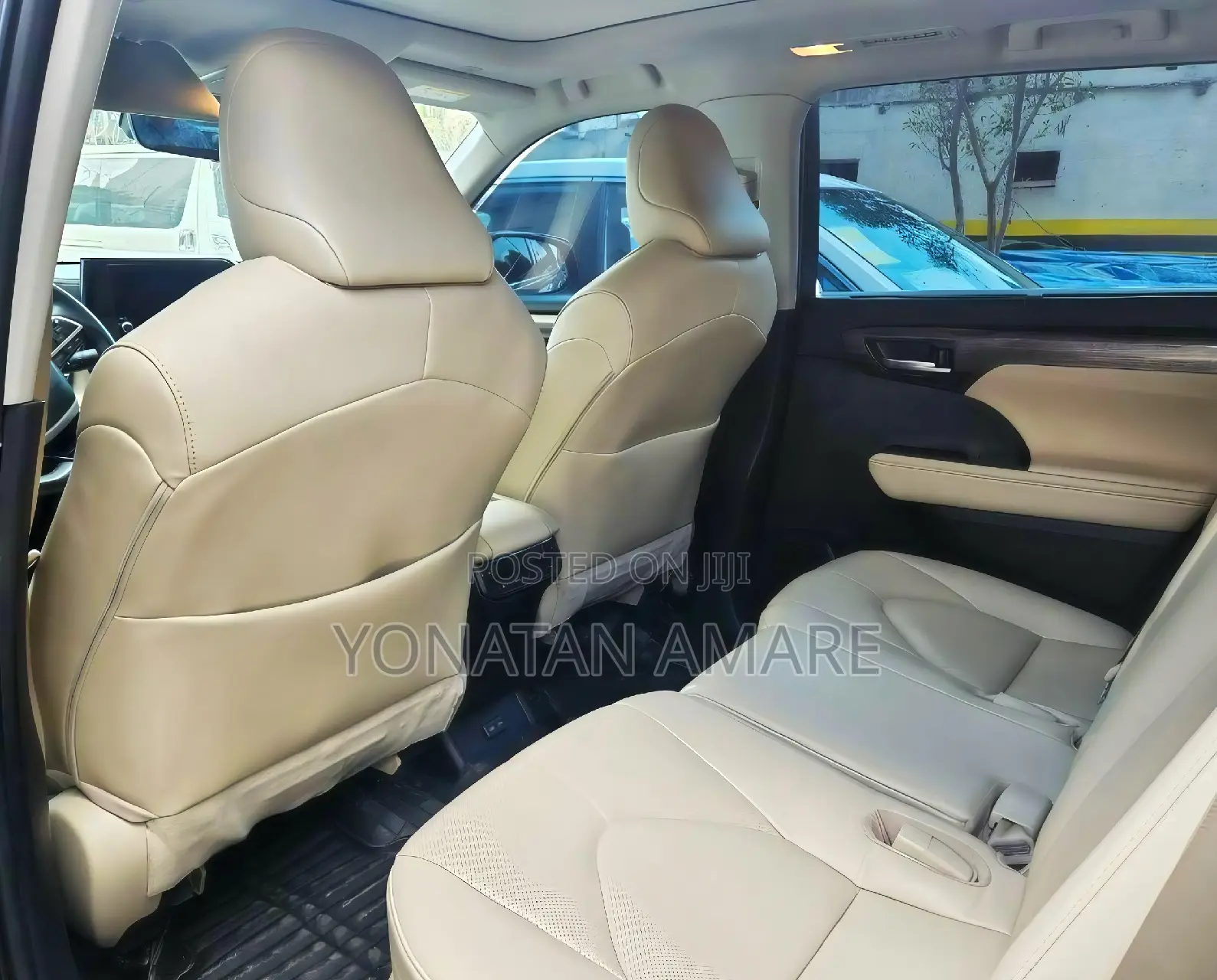 Toyota Highlander Hybrid 2023 Silver