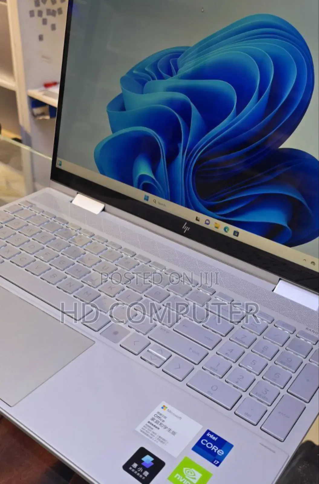 New Laptop HP Envy X360 16GB Intel Core I7 SSD 1T