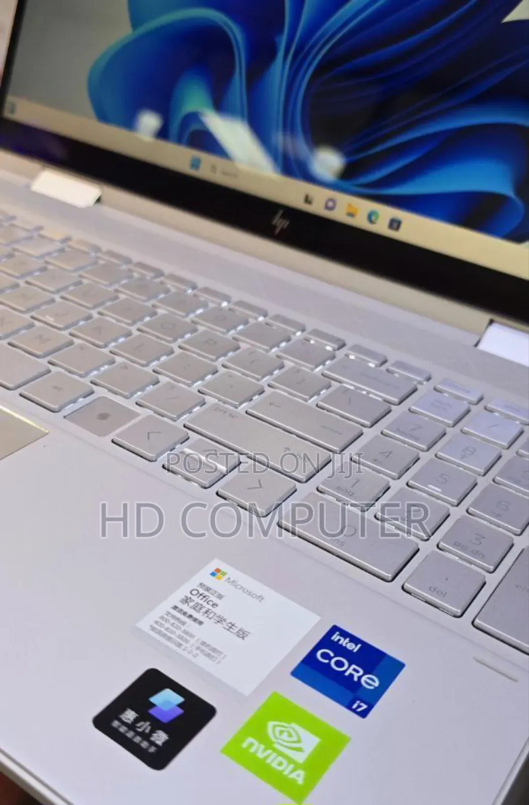 New Laptop HP Envy X360 16GB Intel Core I7 SSD 1T