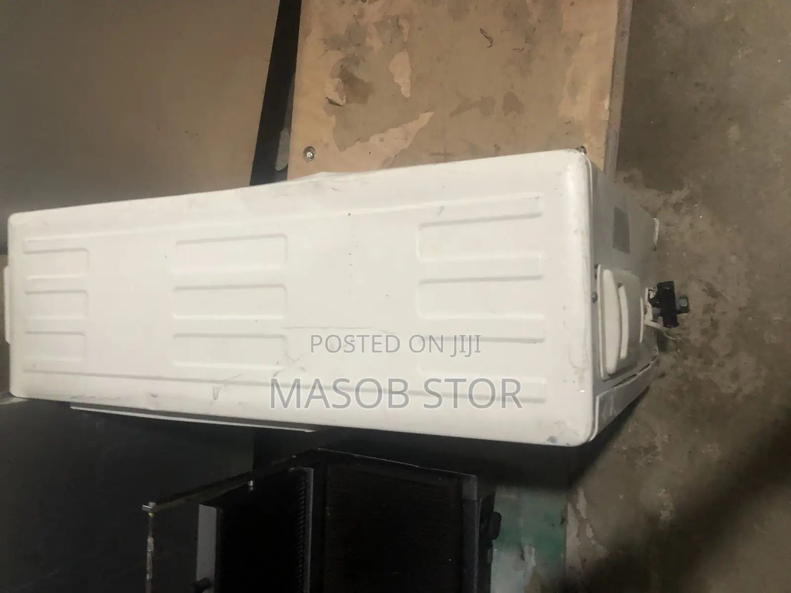 Ac Cooler Ventlator / ኤሲ አየር ማናፈሻ