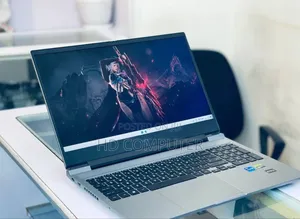 New Laptop HP Omen 16 16GB Intel Core I7 SSD 512GB