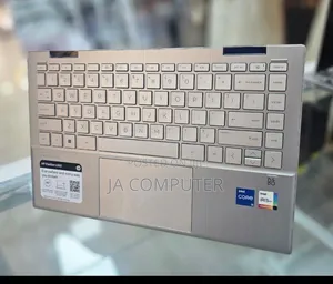 New Laptop HP Pavilion 15 8GB Intel Core I5 SSD 512GB