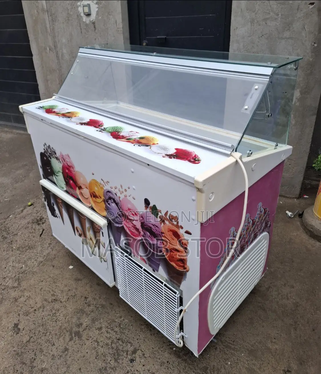 Ice Cream Display Fridge / አይስ ክሬም ዲስፕለይ ማቀዝቀዣ
