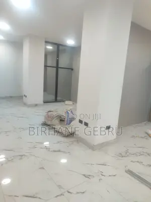 Complex Apartiment Rent for Business