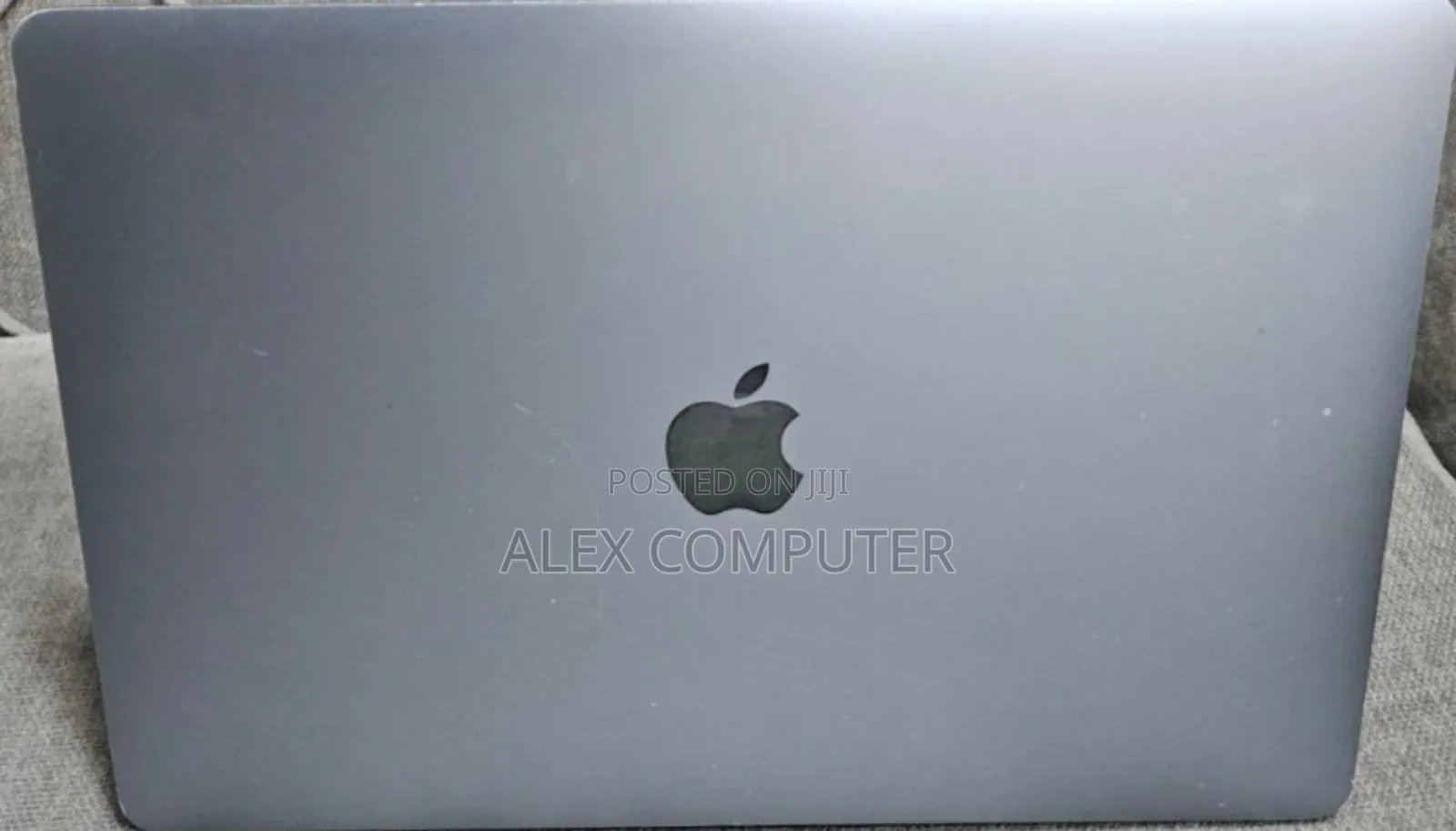 New Laptop Apple MacBook Pro 2017 16GB Intel Core I5 SSD 256GB