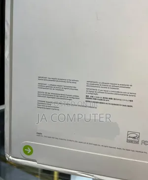 New Apple MacBook Pro 2024 M4 14-Inch 48GB Apple M4 Pro SSD 512GB