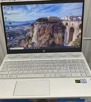 New Laptop HP Pavilion 15 16GB Intel Core I7 SSD 512GB