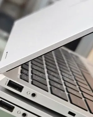 New Laptop HP EliteBook 1040 G8 16GB Intel Core I7 SSD 512GB