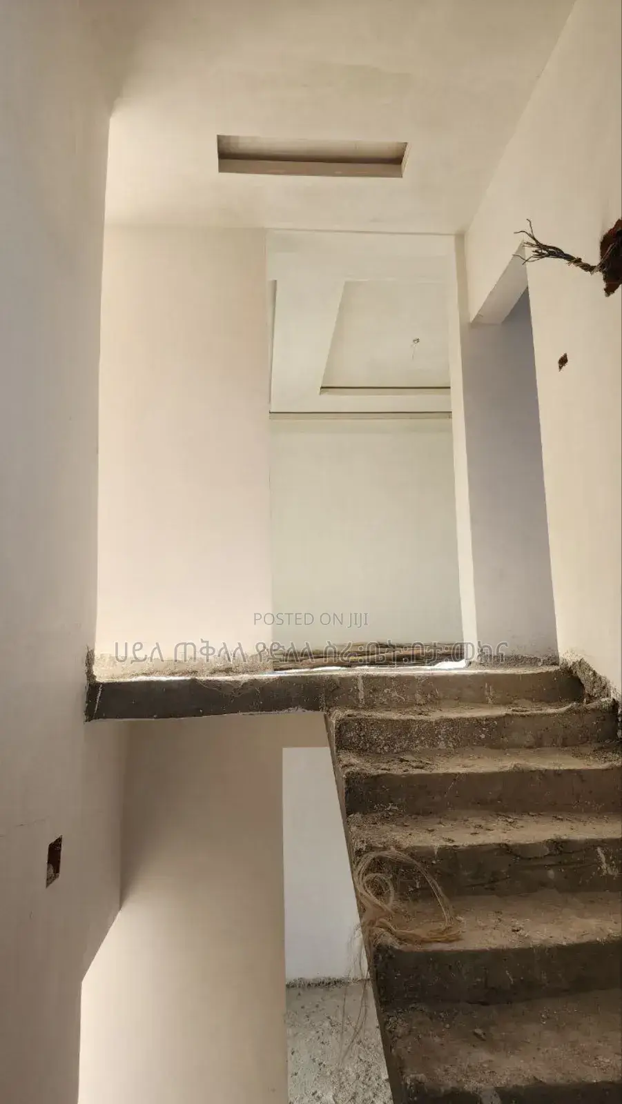 8bdrm House in አያት አካባቢ, Yeka for sale