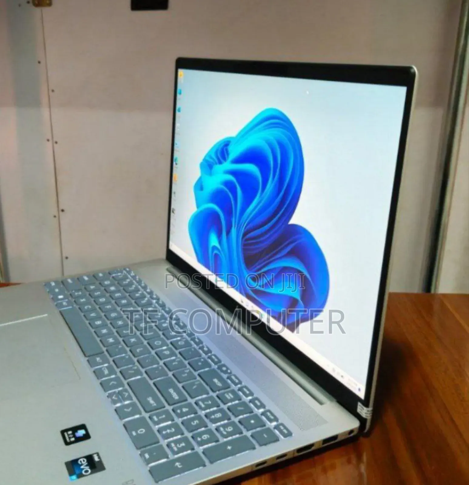 New Laptop HP 16GB Intel Core I7 SSD 1T