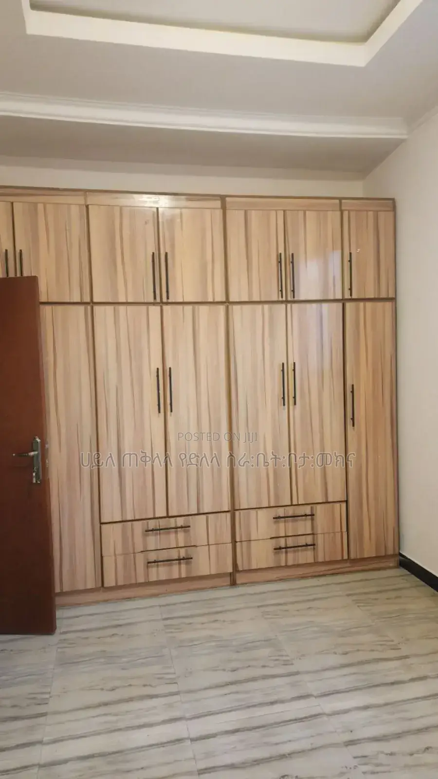 Furnished 4bdrm Villa in አያት አካባቢ, Yeka for sale