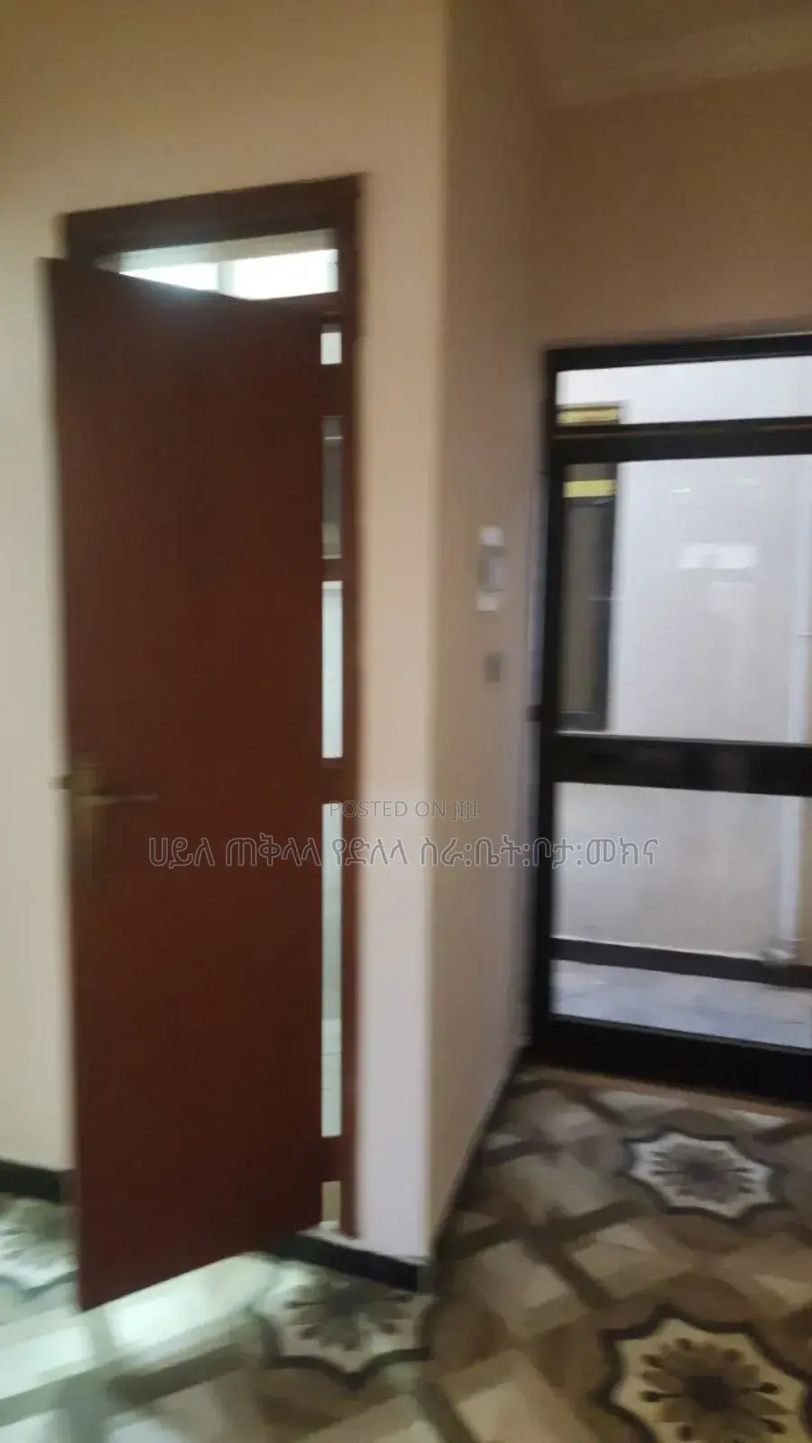 Furnished 4bdrm Villa in አያት አካባቢ, Yeka for sale