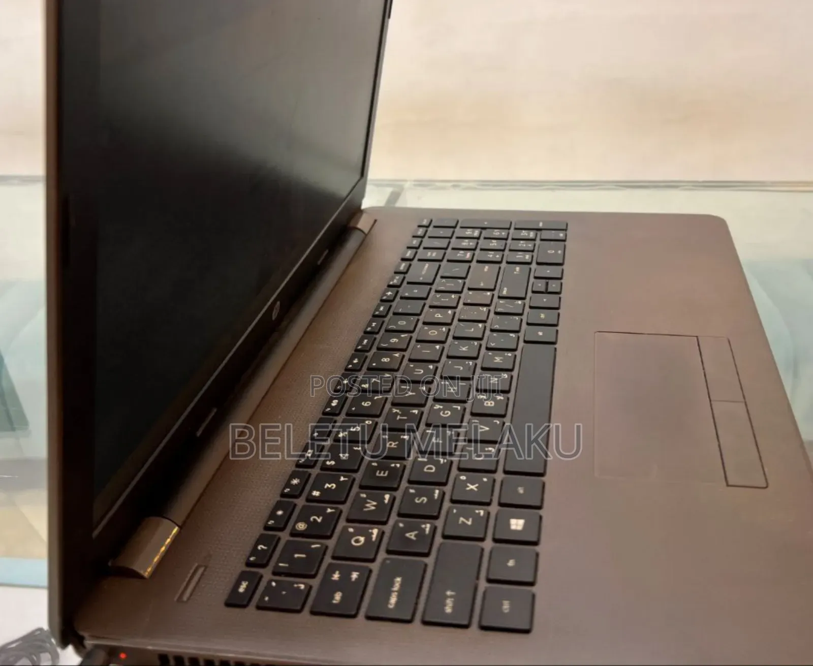 New Laptop HP 255 G6 8GB AMD HDD 500GB